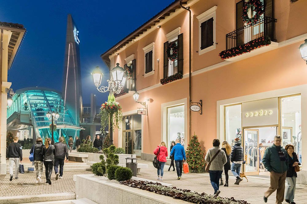Compre ingressos para visita ao Serravalle Outlet Visita em Milao